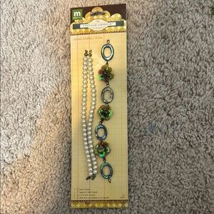 Pearl and Green Floral Bead Set